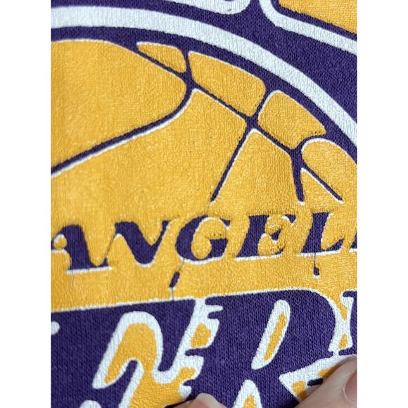 Vintage 80s Los Angeles LA Lakers Purple T-Shirt Single Stitch 50/50 Size M - Picture 2 of 8